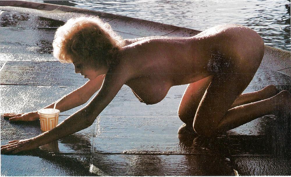 13P Hustler - June 1976 - Pat - The Fucking Ultimate