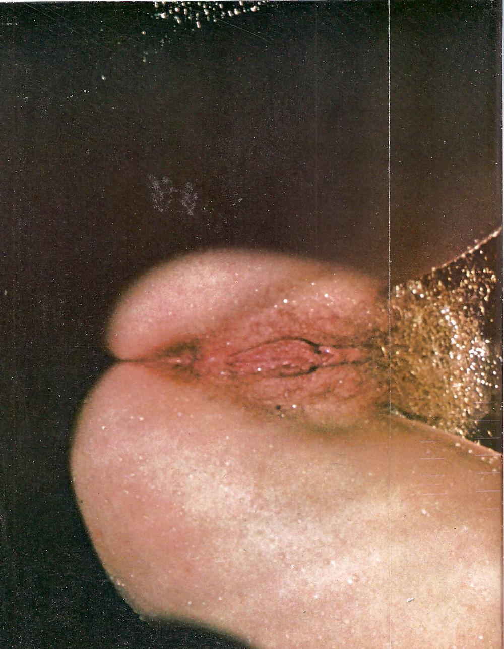13P Hustler - June 1976 - Pat - The Fucking Ultimate