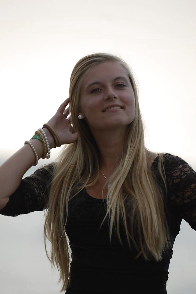 25P Dutch slut 70