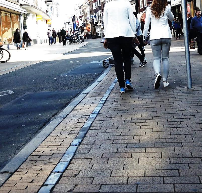 22P Women from the netherlands(spy)