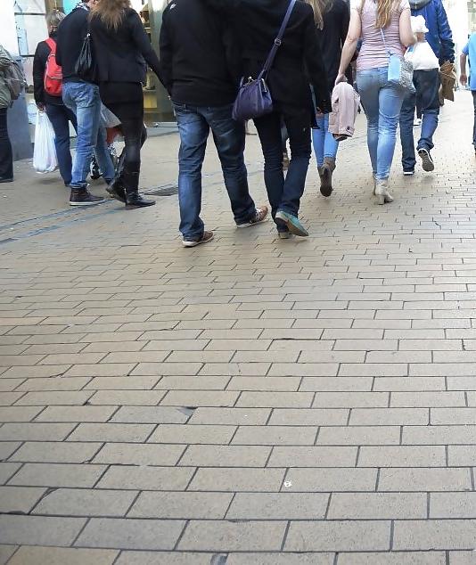 22P Women from the netherlands(spy)