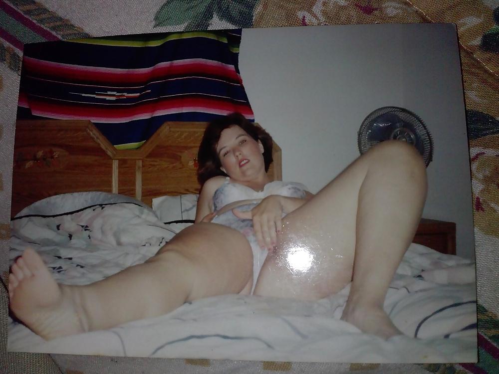 23P Mature trailer park milf