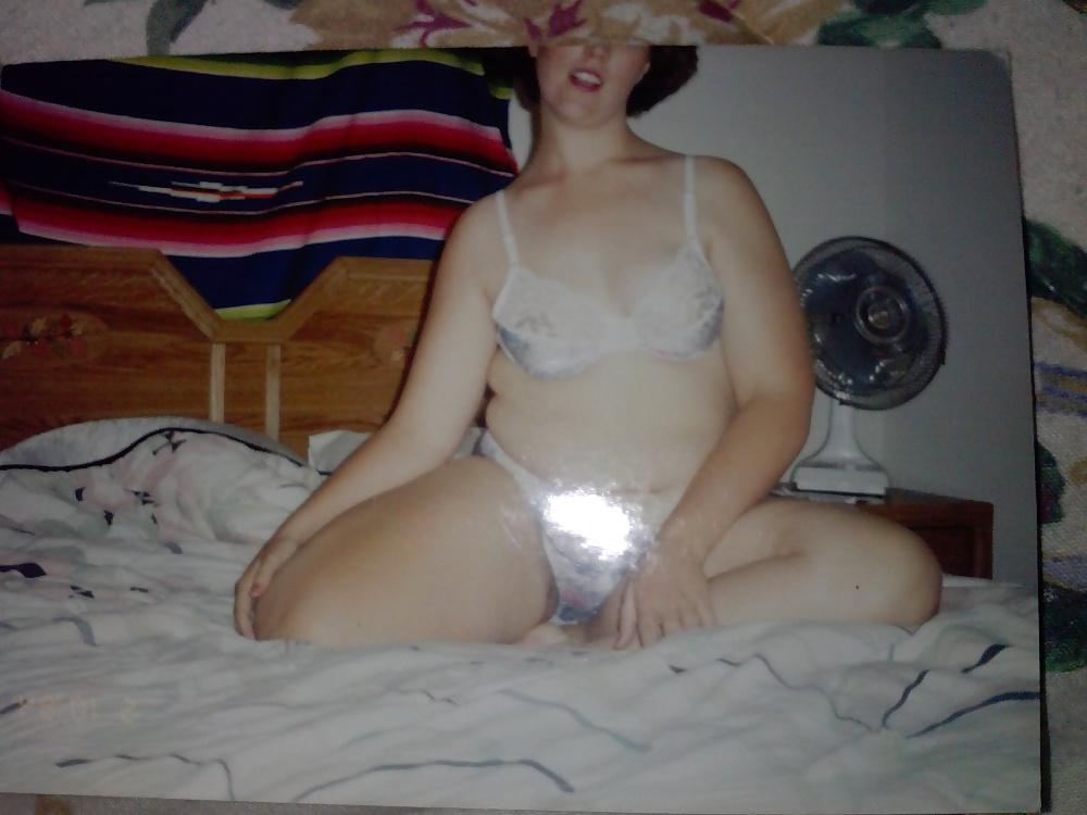 23P Mature trailer park milf