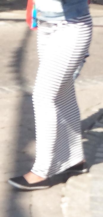25P Legs, legs, legs