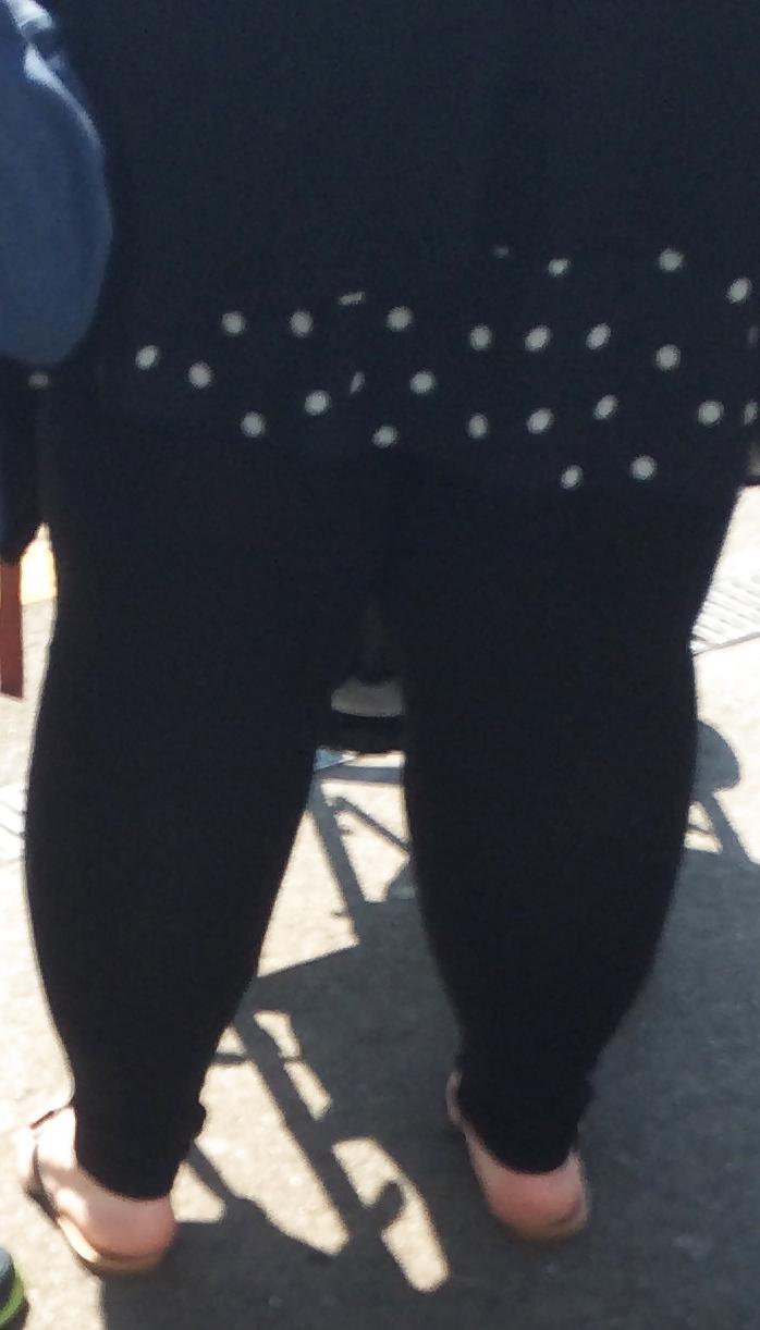 25P Legs, legs, legs