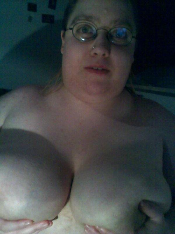 9P Nina mal wieder alleine, Nina alone at Home