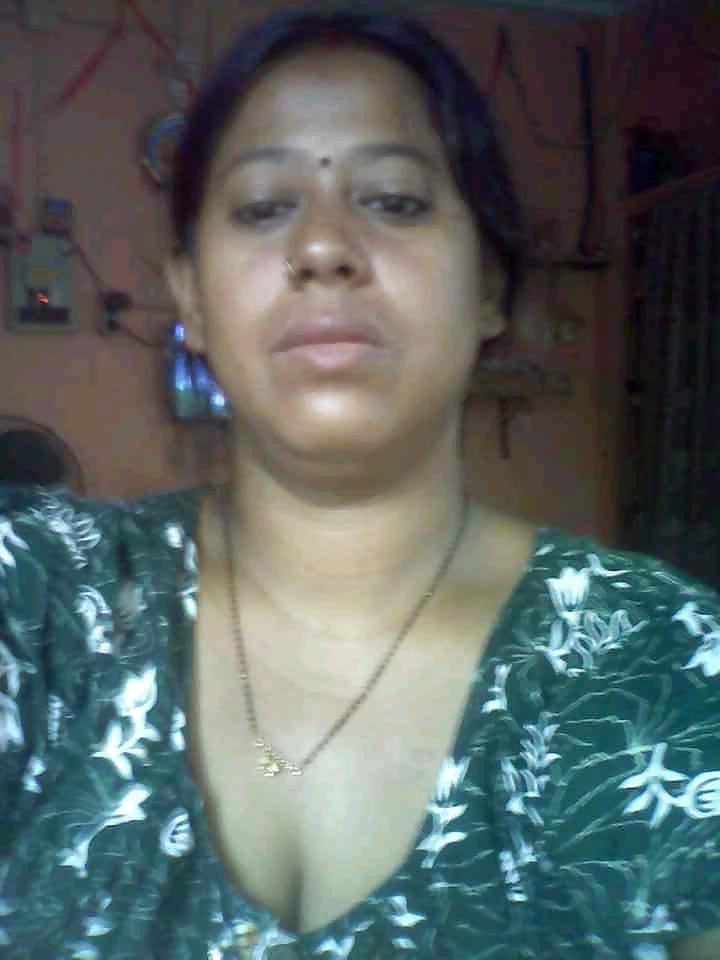 25P Preeti bhabhi the randi
