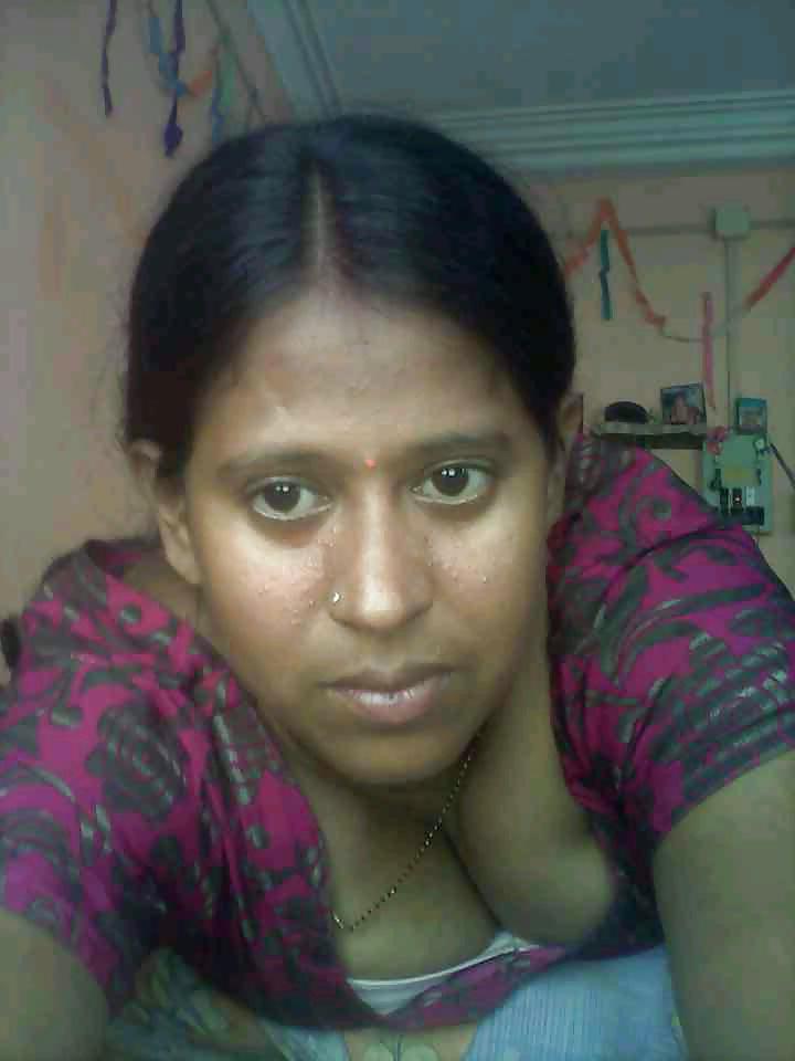 25P Preeti bhabhi the randi