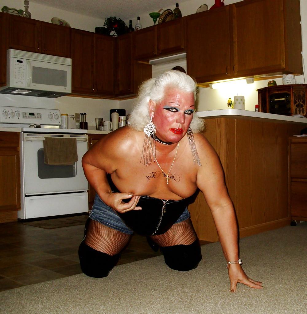 25P Queen of Spades PAWG slut