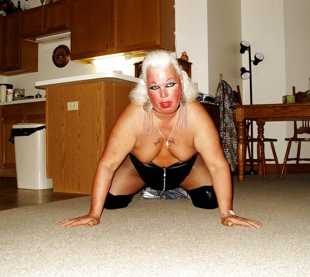 25P Queen of Spades PAWG slut