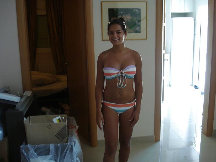 13P Bikini dutch