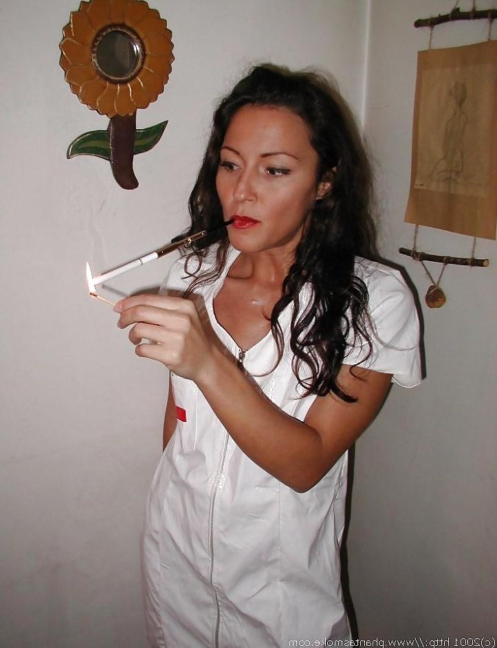 25P Smoking Nurse