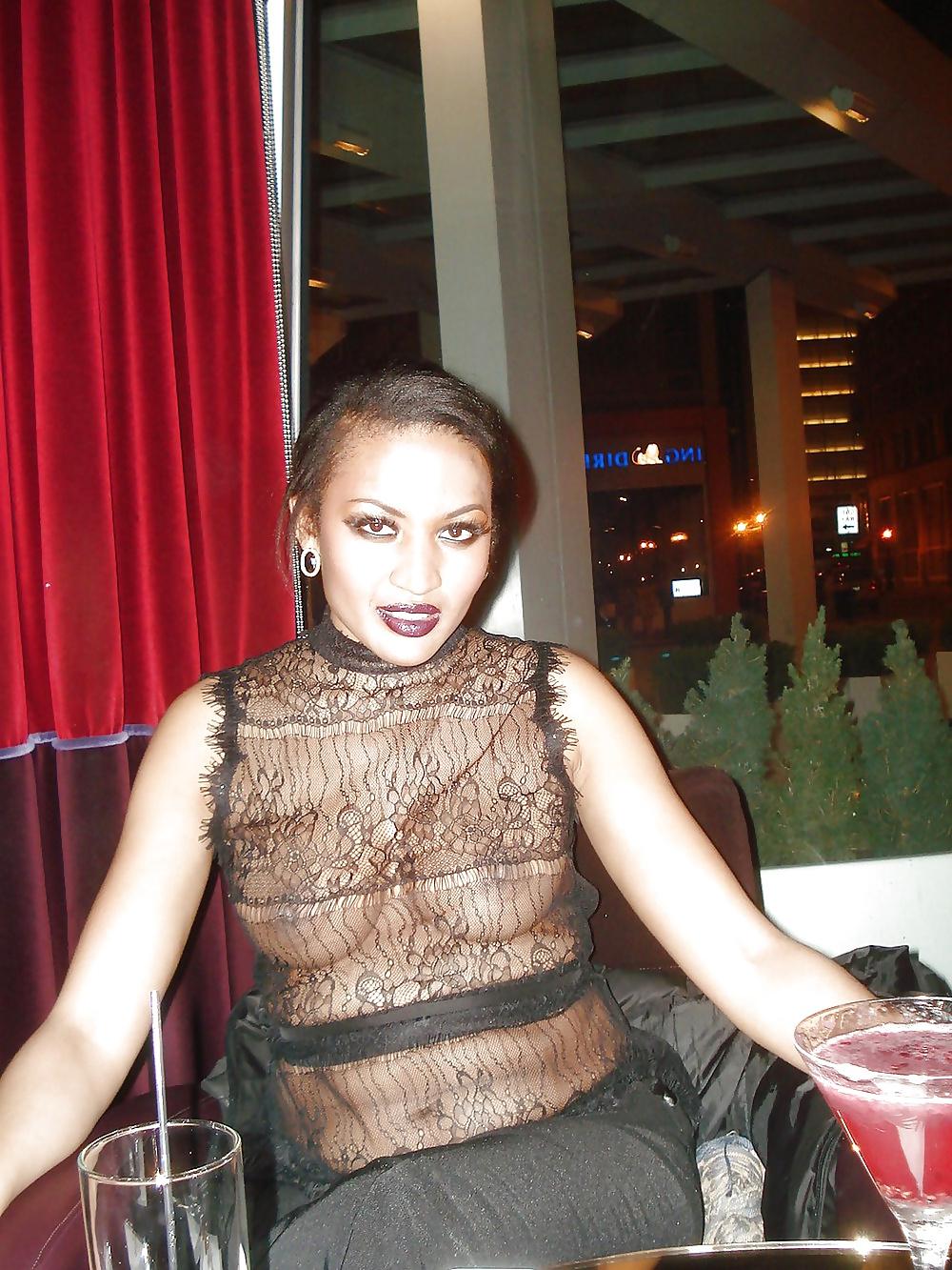 25P The most famous girls on the net 26