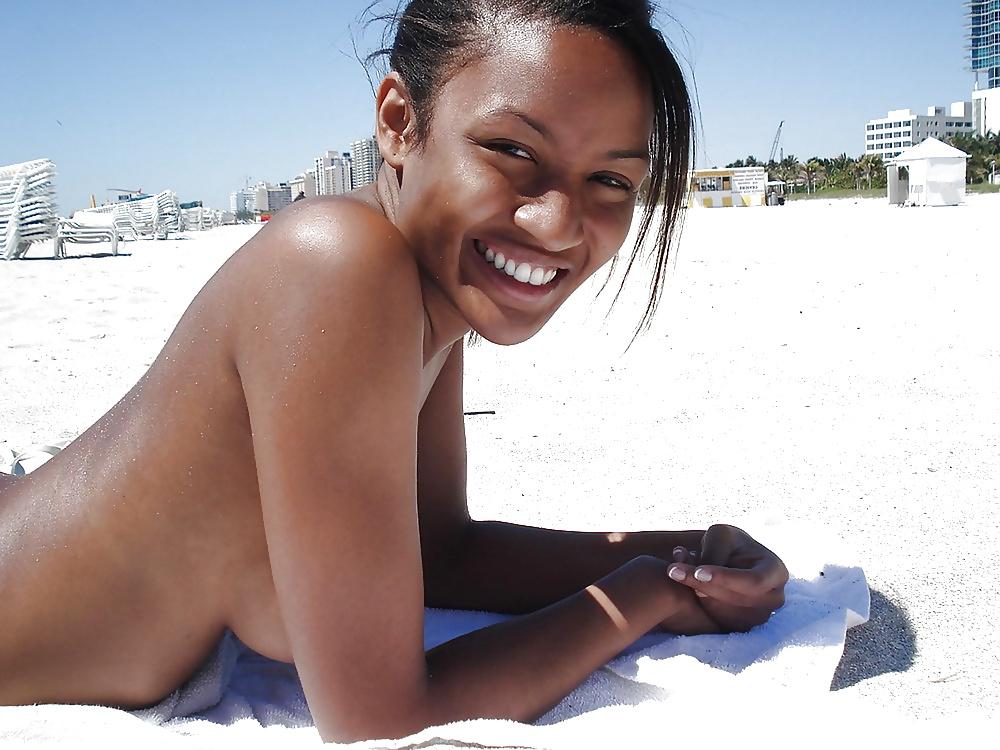 25P The most famous girls on the net 26