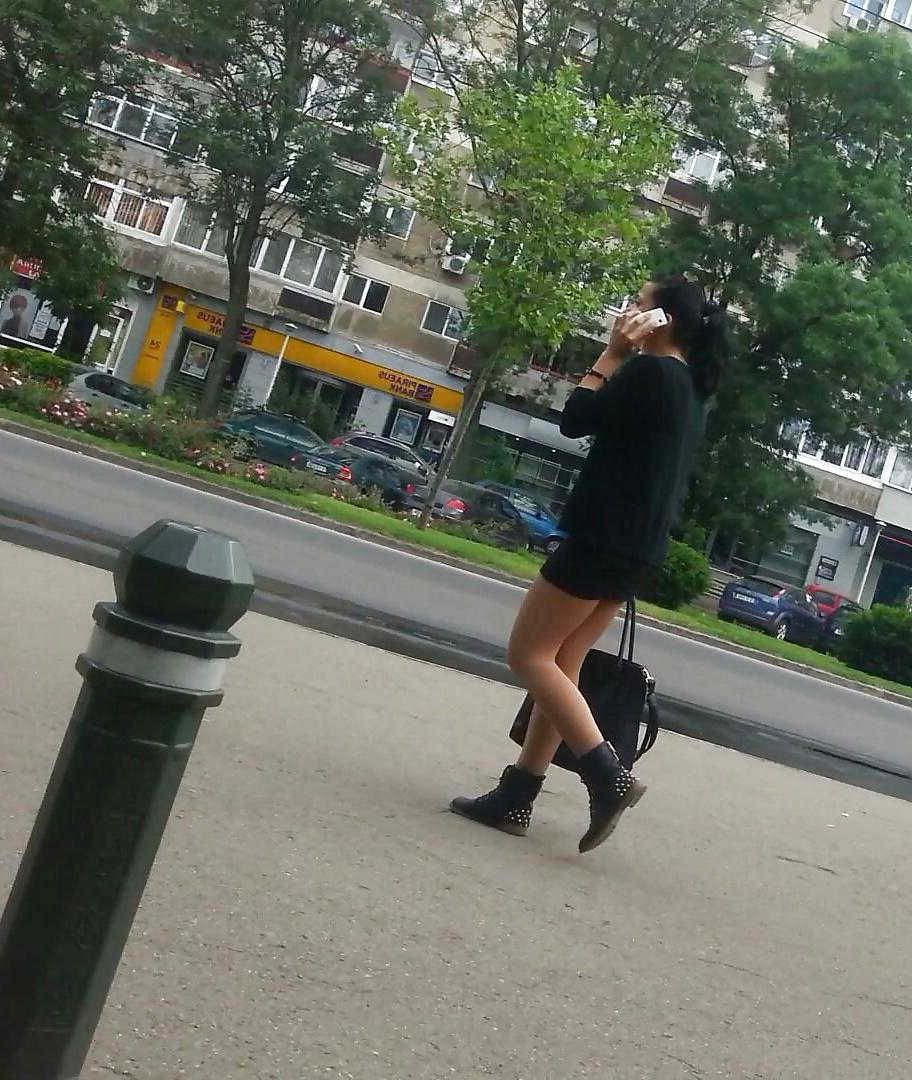 10P Spy hot teens feet and skirt romanian