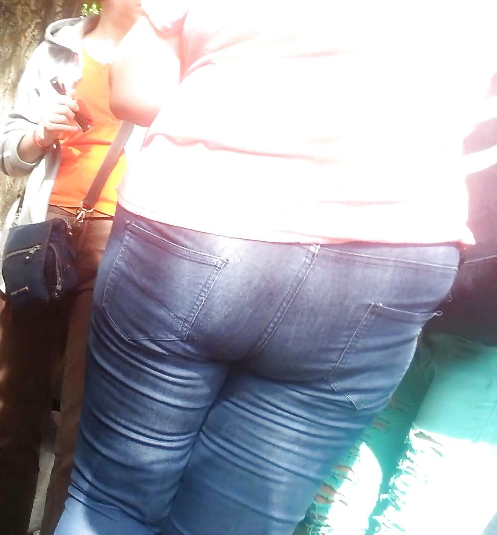 25P Sexy ass mature romanian