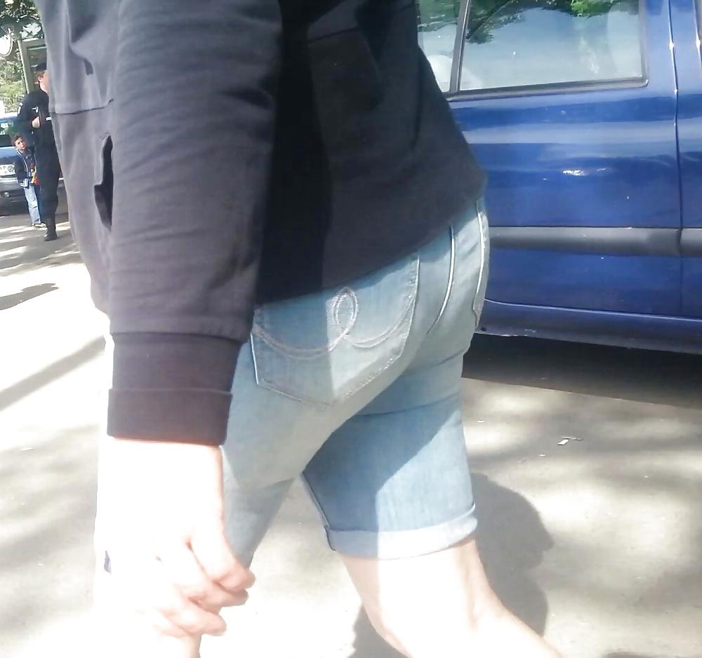 25P Sexy ass mature romanian