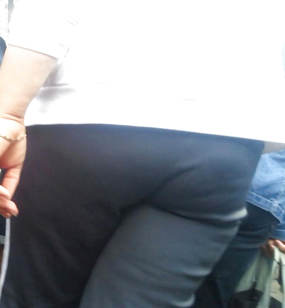 25P Sexy ass mature romanian