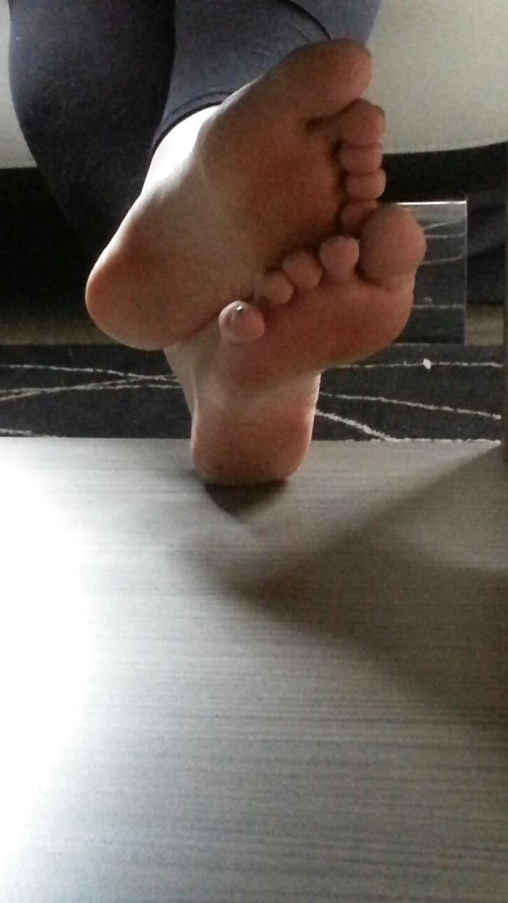 24P French lover friend foot