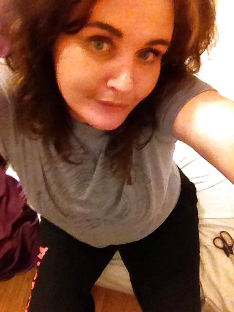 25P Sexy Blonde Friend - MILF.