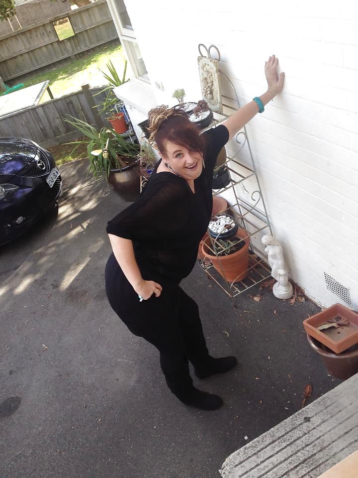 25P Sexy Blonde Friend - MILF.