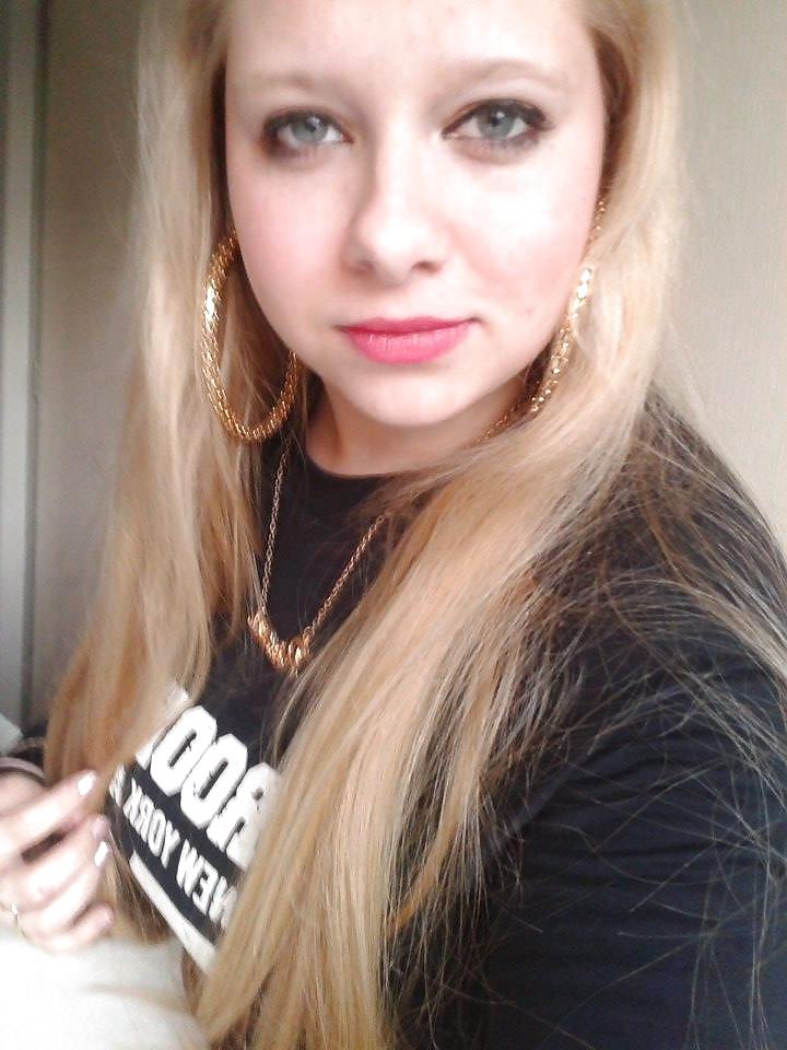 21P Dutch slut 67