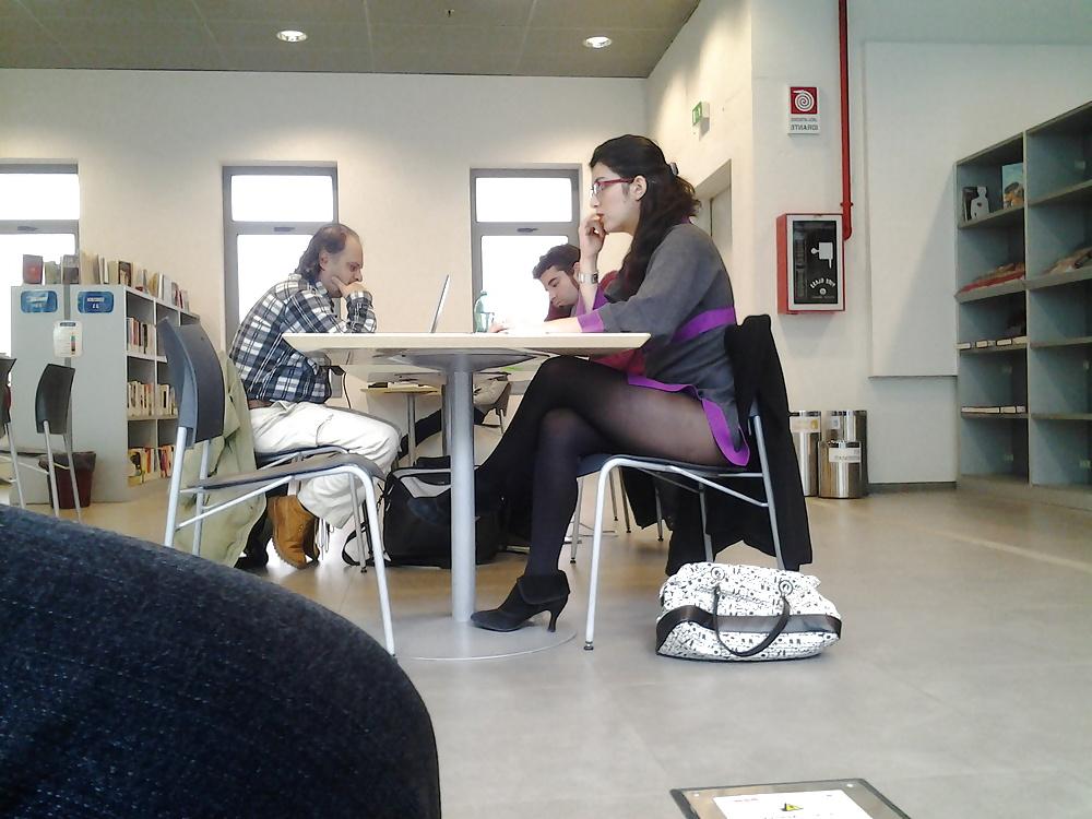 8P Legs,girl,voyeur