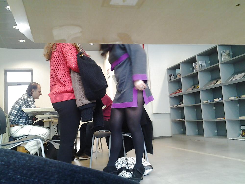 8P Legs,girl,voyeur
