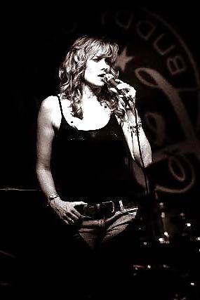 25P LUCY LAWLESS  -- XENA part2