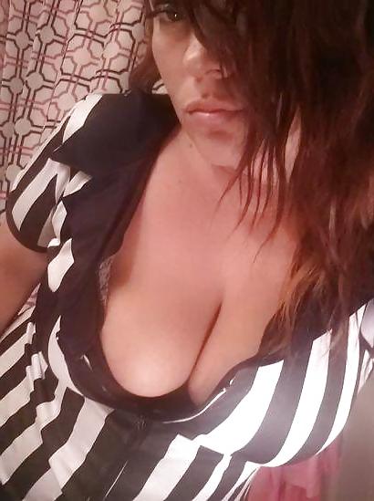 22P Thick big tit pawg with ass
