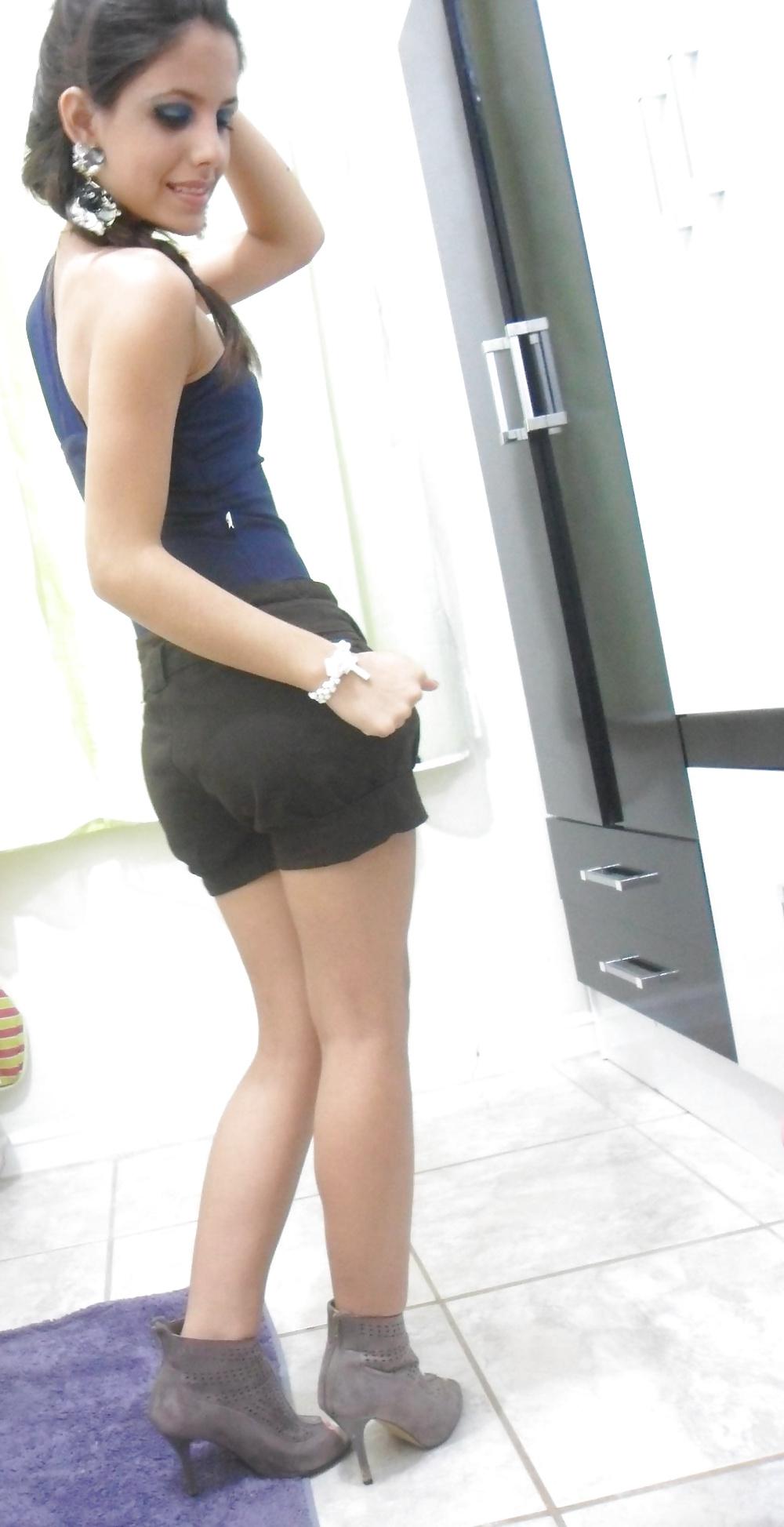 15P Facebook Friend - Renata