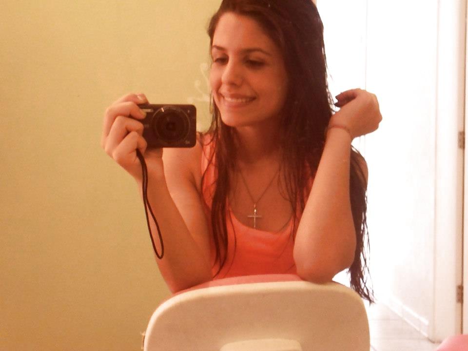 15P Facebook Friend - Renata