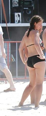 25P Sexy teens summer beach romanian