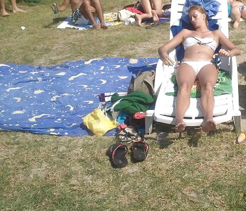 25P Sexy teens summer beach romanian