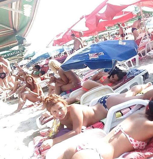 25P Sexy teens summer beach romanian