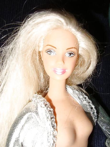 6P Everflex Barbie Doll