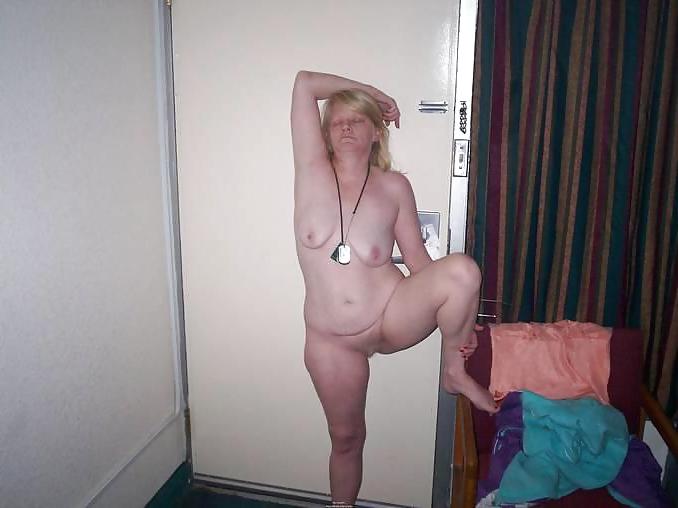 14P Old Trailer Park Slut Maggy