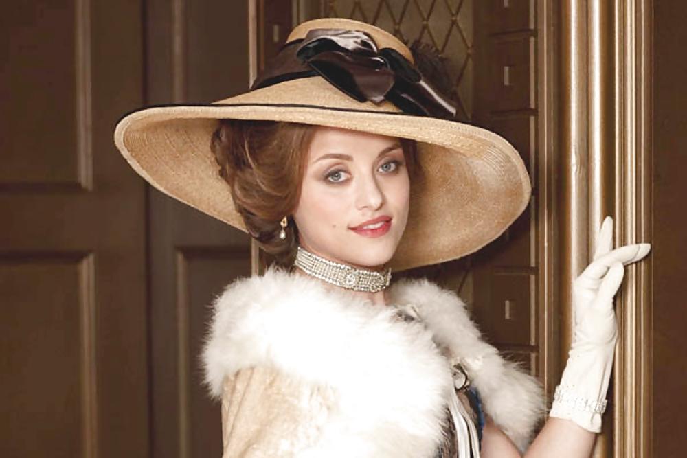 25P The Women of Selfridge (Vintage Edwardian Costume)