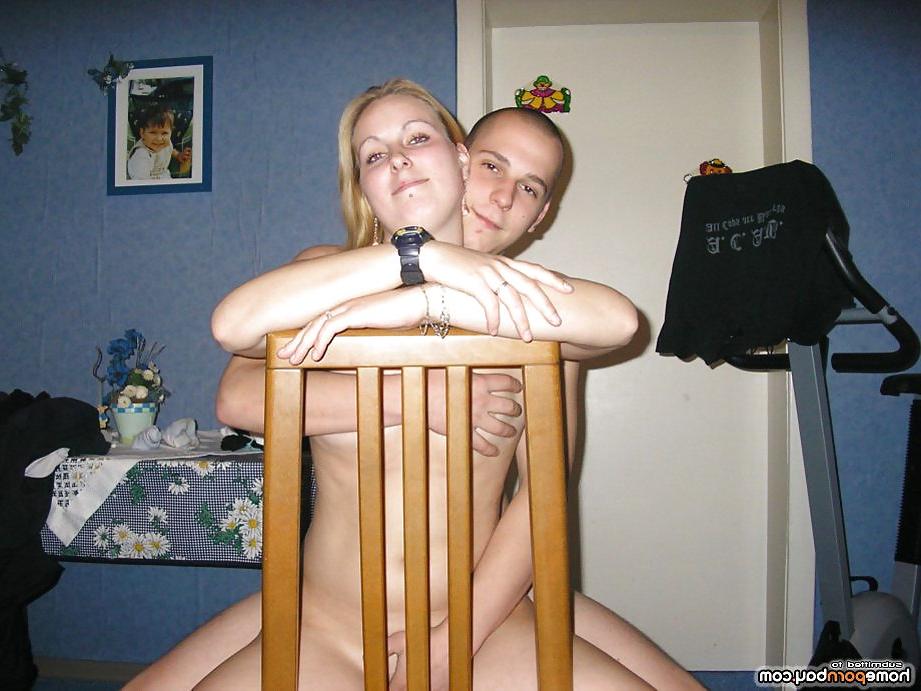 18P Dildo and a penis
