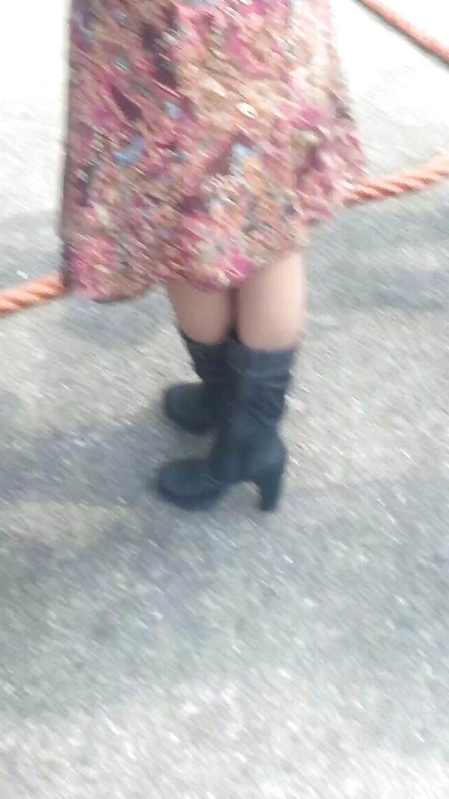 21P Spy feet, legs romanian