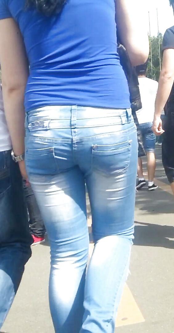 22P Spy sexy teens ass romanian