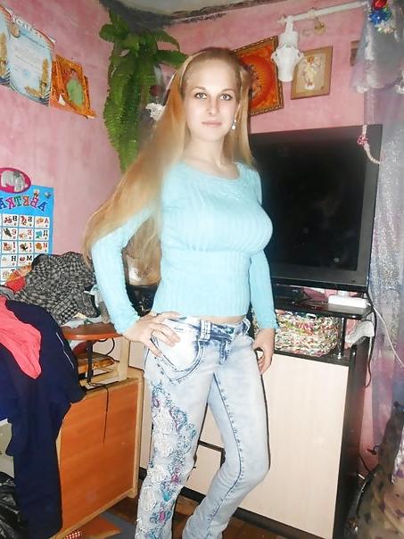 6P A busty blond sex friend comment hard 