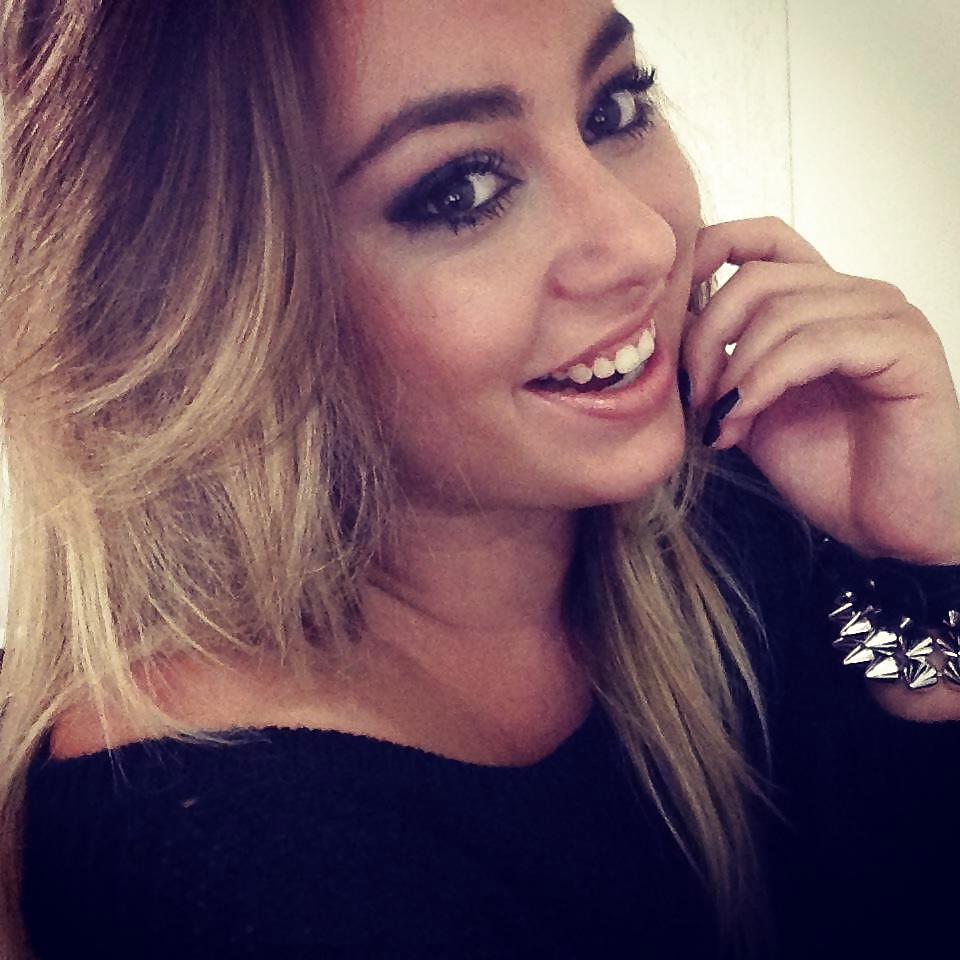 24P Facebook-Freundin – Marzia