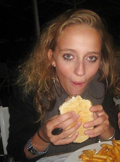22P Dutch Facebook Sluts