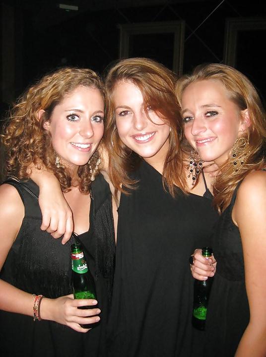 22P Dutch Facebook Sluts