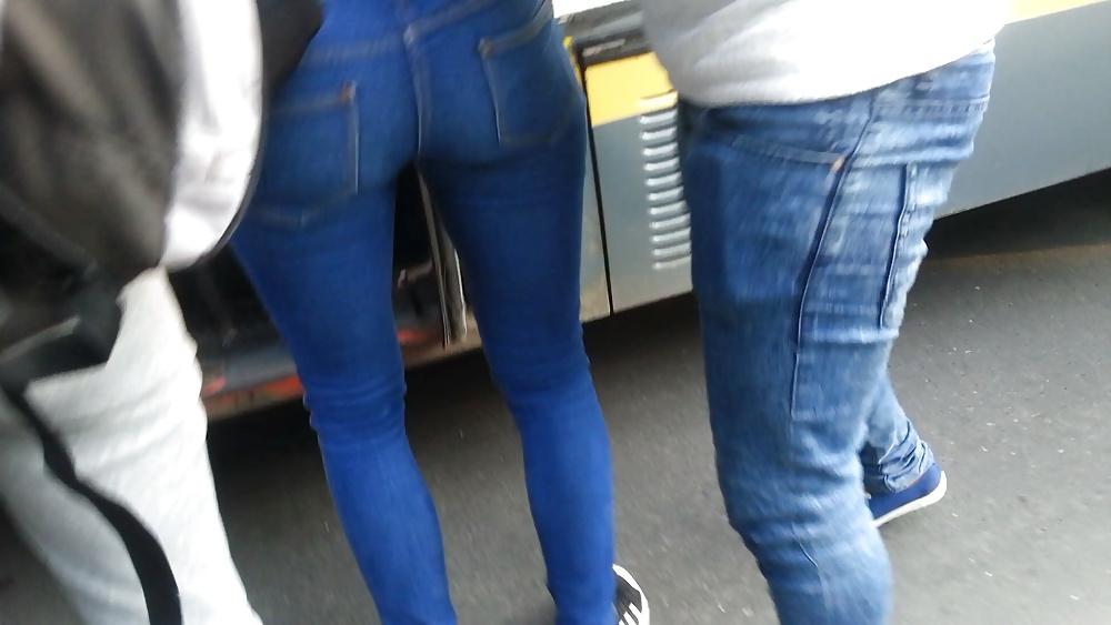 21P Sexy ass teens romanian