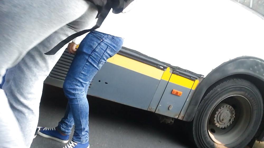 21P Sexy ass teens romanian