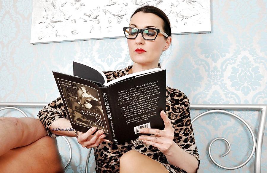 6P Lady Victoria Valente - Venus in Furs