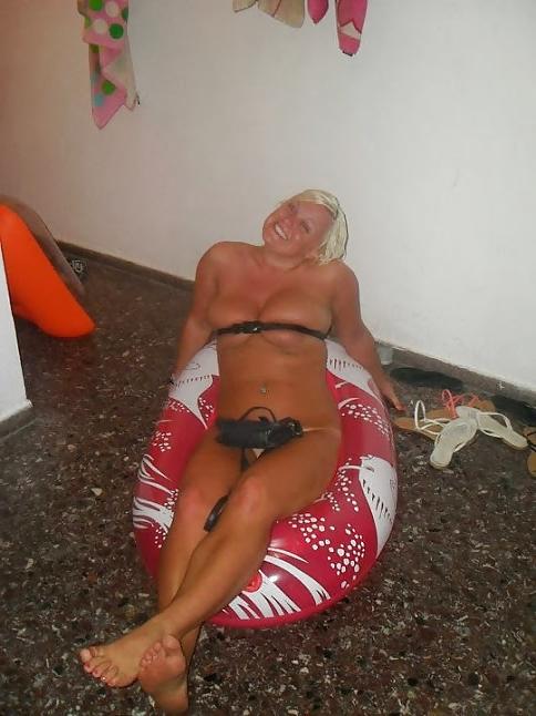 25P Sluts on Holiday 2