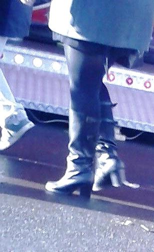 10P legs, secretly photographed